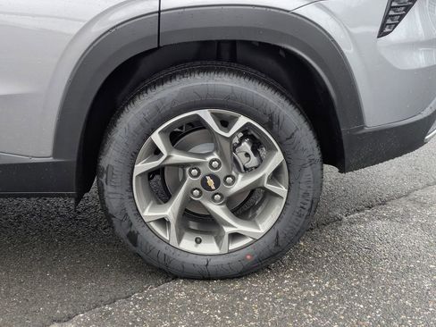 New 2026 Chevrolet Trax LT w/ Driver Confidence Package image 24