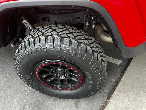 Used 2020 Jeep Gladiator Rubicon AWD/4WD image 16