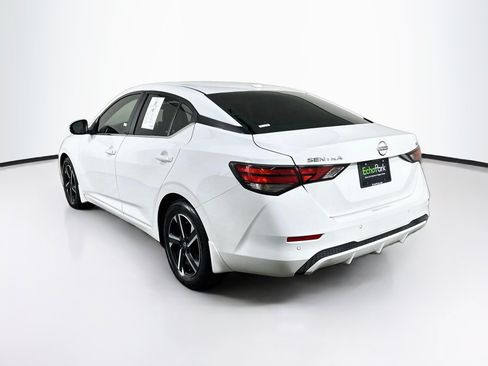 Used 2024 Nissan Sentra SV FWD image 5