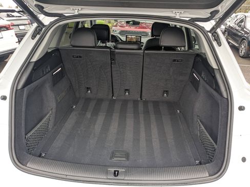 Used 2023 Audi Q5 Premium Plus w/ Premium Plus Package image 18