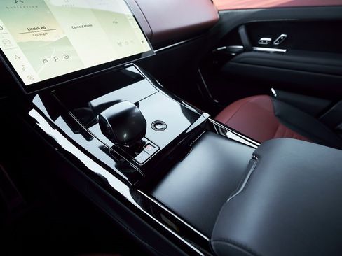 Used 2025 Land Rover Range Rover Sport SV Edition Two image 55