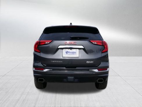 Used 2019 GMC Terrain Denali w/ Advanced Safety Package image 4