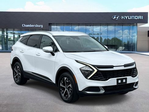 Used 2023 Kia Sportage EX AWD/4WD image 1