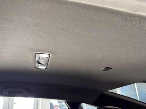 Used 2019 Chevrolet Impala LT FWD image 45