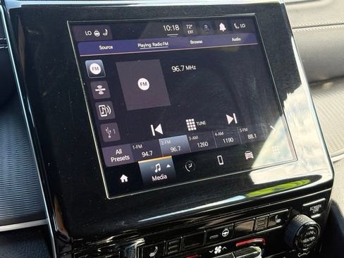 Used 2023 Jeep Grand Cherokee L Laredo AWD/4WD image 14