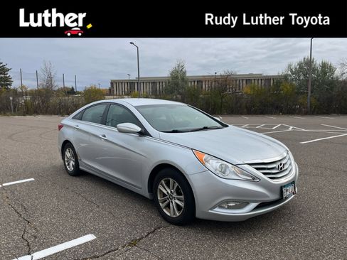 Used 2013 Hyundai Sonata GLS w/ Popular Equipment Pkg image 1