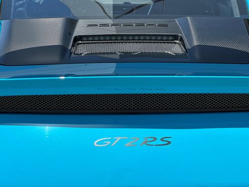 Used 2018 Porsche 911 GT2 RS RWD image 36
