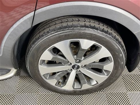 Used 2021 Kia Telluride S image 34