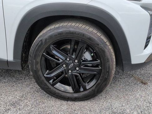 Used 2025 Chevrolet Trax ACTIV w/ Driver Confidence Package FWD image 10
