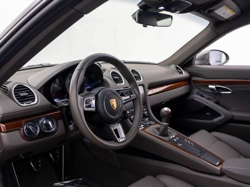 Certified 2025 Porsche 718 Cayman S RWD image 4