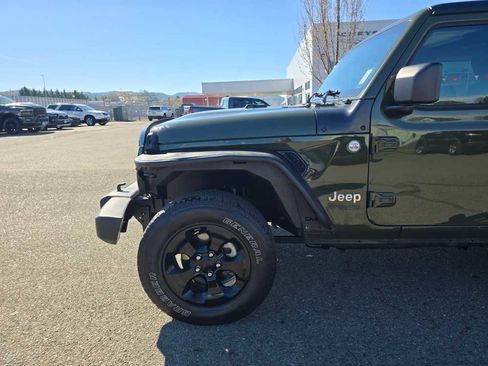 Used 2021 Jeep Wrangler Sport S image 17