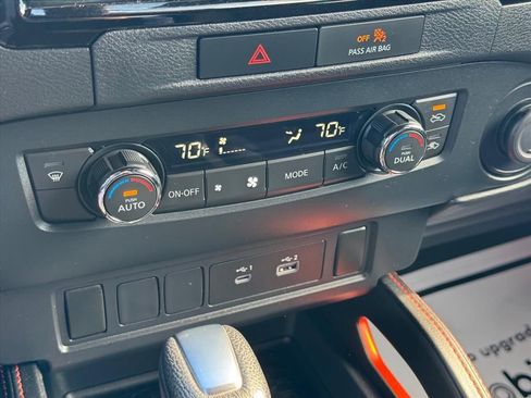 Used 2022 Nissan Frontier Pro-X image 21