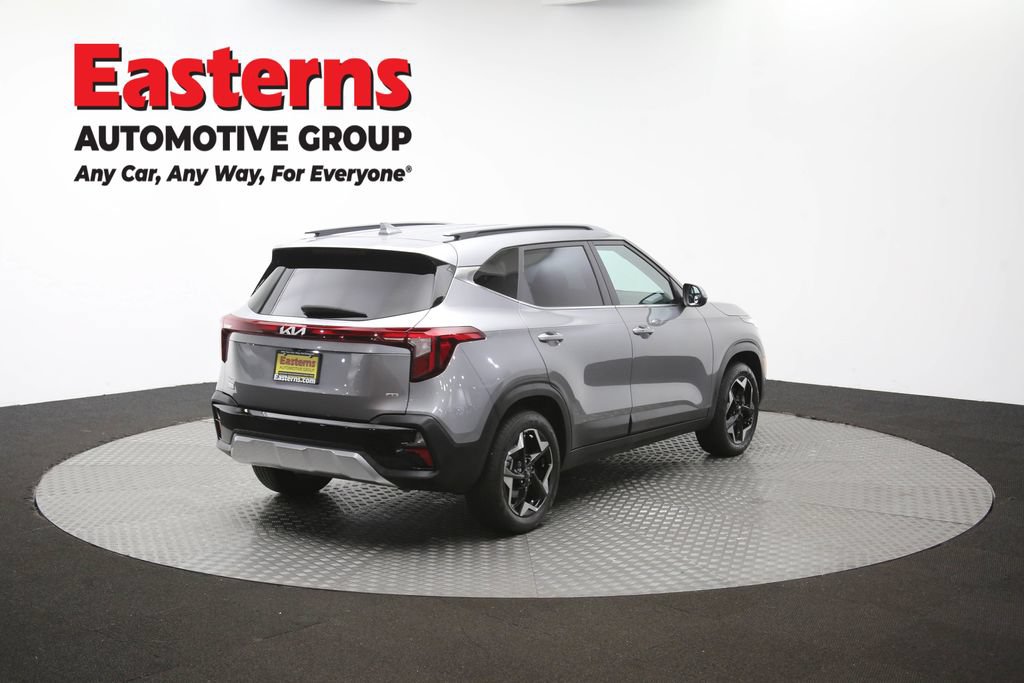 Used 2024 Kia Seltos EX AWD/4WD image 43