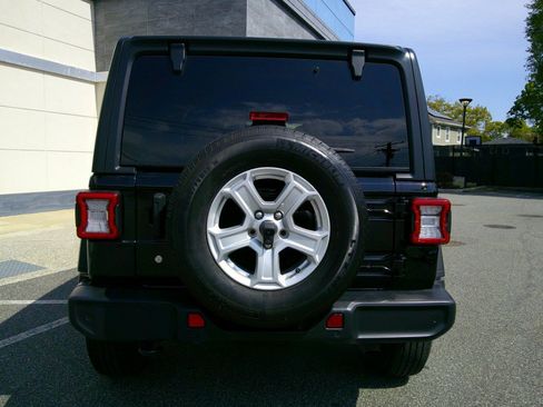 Used 2020 Jeep Wrangler Unlimited Sport S AWD/4WD image 12