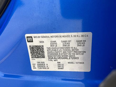 Used 2024 GMC Terrain SLT w/ Elevation Edition image 28