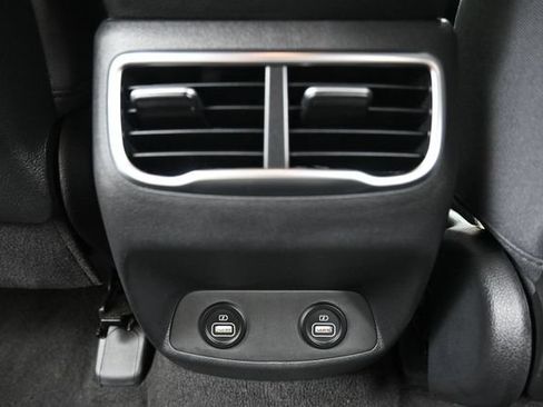 Used 2023 Hyundai Santa Fe SEL AWD/4WD image 17