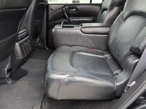 Used 2022 Nissan Armada SL w/ Midnight Edition Package image 7