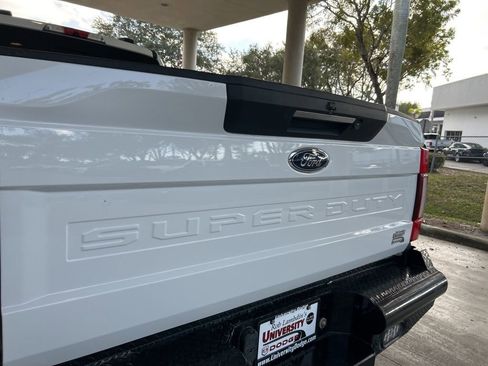 Used 2022 Ford F250 Lariat w/ Lariat Ultimate Package image 18