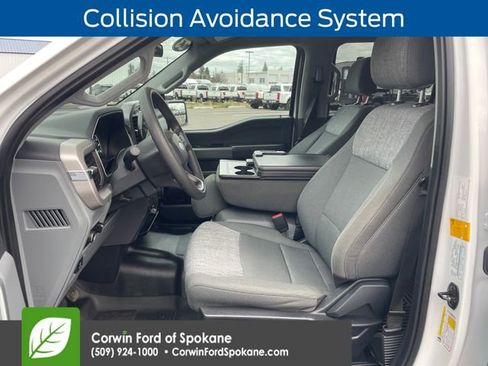 Used 2023 Ford F150 XLT w/ XTR Package image 3