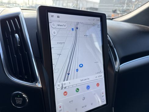 Used 2022 Ford Edge ST w/ Equipment Group 401A image 21