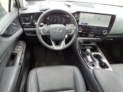 Used 2023 Lexus NX 350 AWD image 8