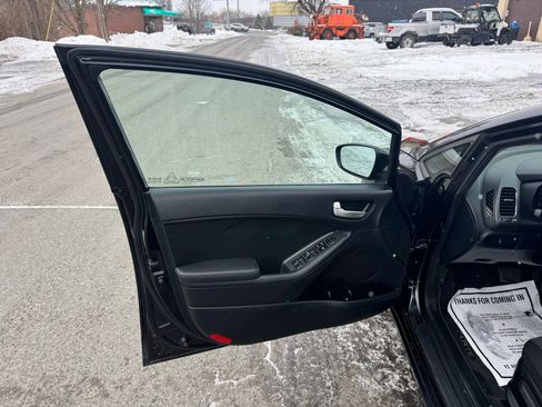 Used 2018 Kia Forte LX FWD image 10