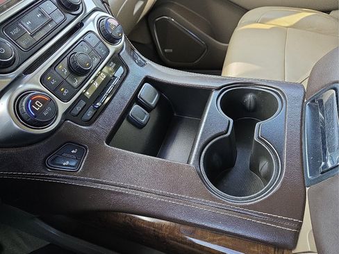 Used 2015 Chevrolet Tahoe LT image 25