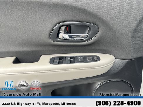 Used 2022 Honda HR-V LX image 23