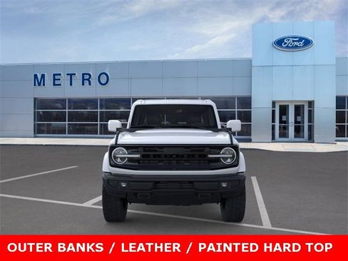 New 2025 Ford Bronco Outer Banks image 7