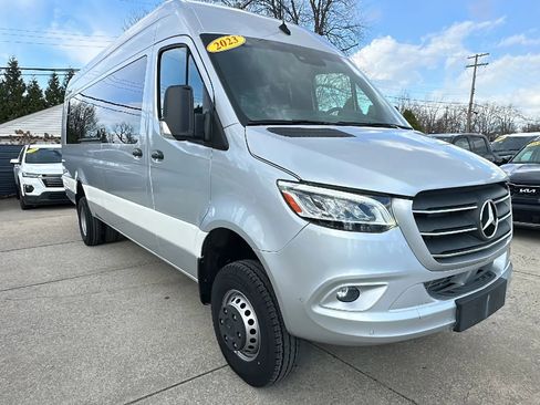Used 2023 Mercedes-Benz Sprinter 3500 w/ Parking Package image 3