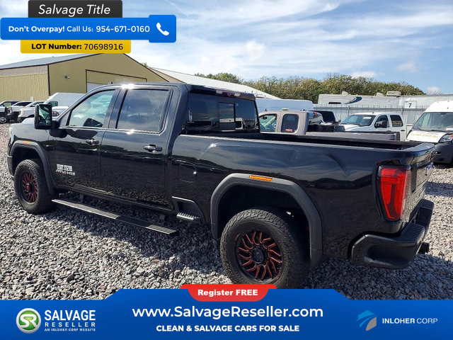 Used 2022 GMC Sierra 3500 AT4 w/ AT4 Preferred Package AWD/4WD image 3