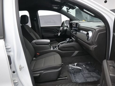 Used 2023 Chevrolet Colorado LT w/ LT Convenience Package RWD image 36
