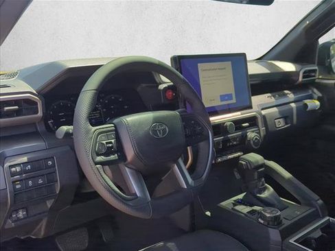 Certified 2026 Toyota Tacoma TRD Off-Road AWD/4WD image 11