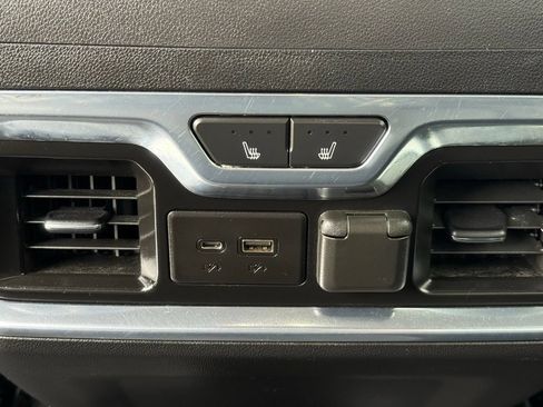Used 2019 GMC Sierra 1500 Denali w/ Denali Ultimate Package AWD/4WD image 16