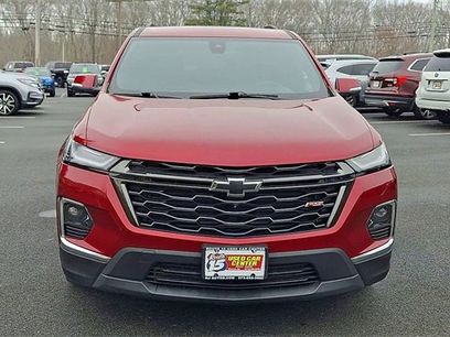 Used 2023 Chevrolet Traverse RS