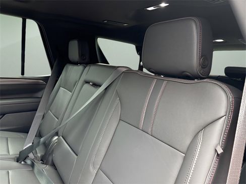 Used 2024 Chevrolet Tahoe RST image 18