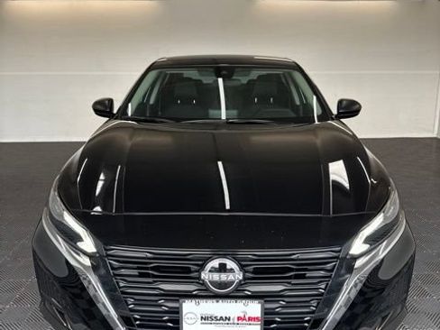 Certified 2025 Nissan Altima 2.5 S FWD image 15