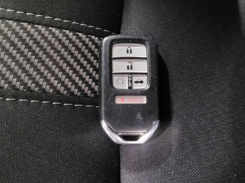 Used 2018 Honda Civic EX-T image 32