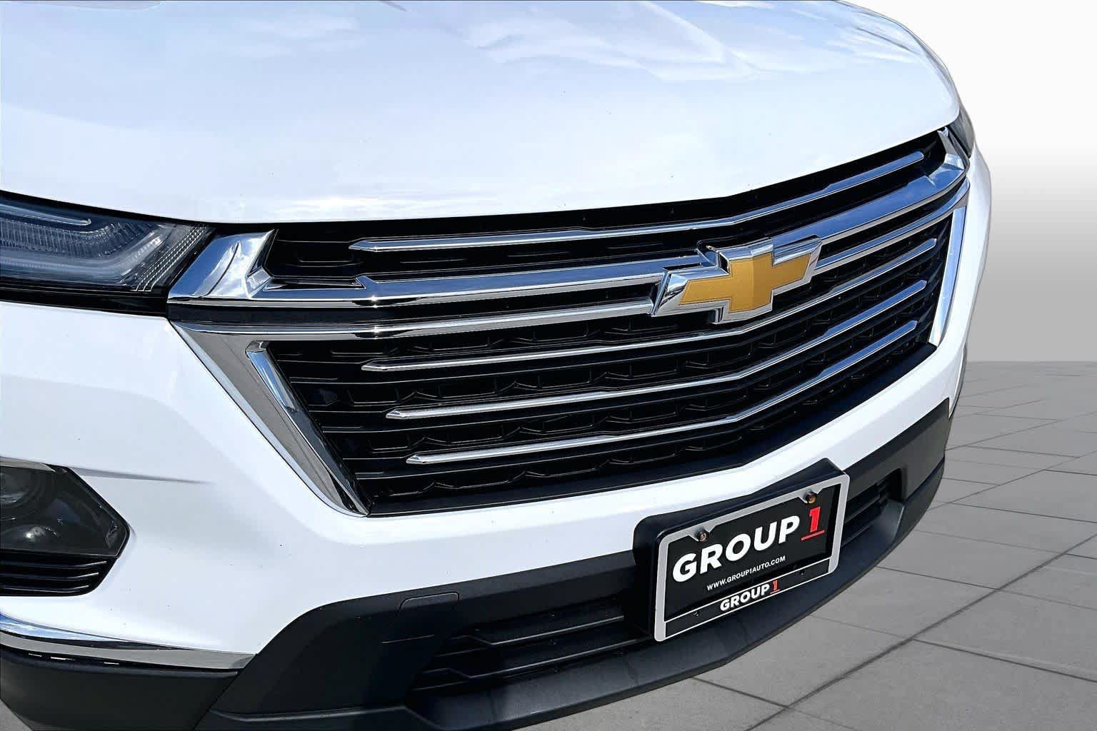 Used 2023 Chevrolet Traverse LT FWD image 59
