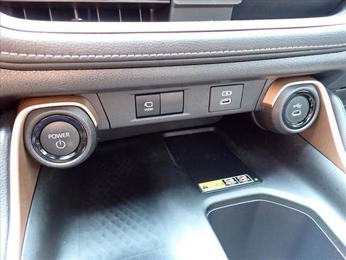 Certified 2025 Toyota Grand Highlander AWD Hybrid image 23