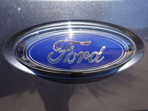 Used 2015 Ford F250 Lariat w/ Lariat Interior Package AWD/4WD image 30