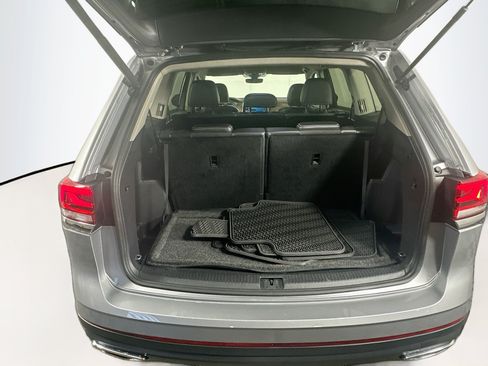 Used 2024 Volkswagen Atlas SE FWD image 29
