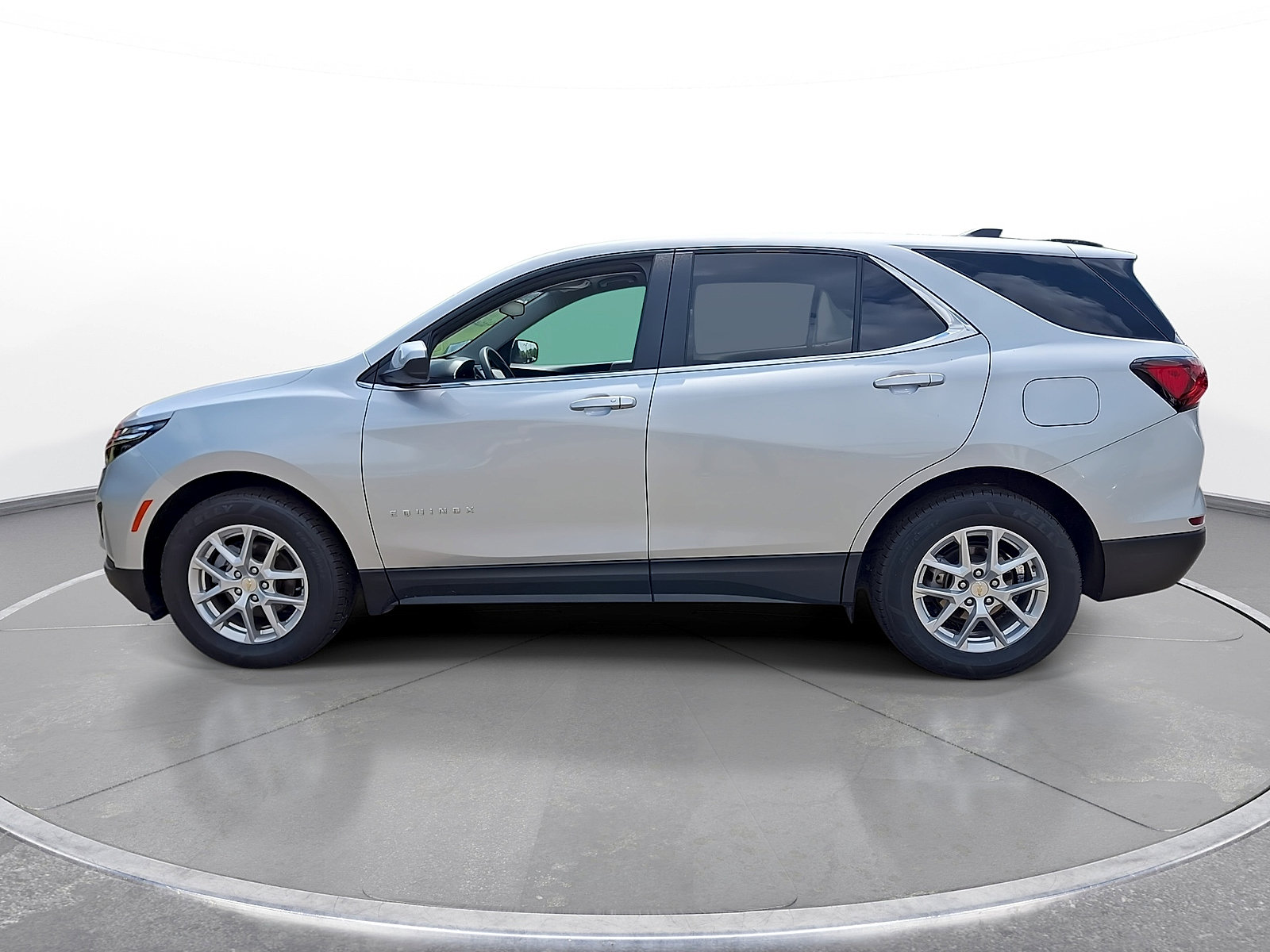 Used 2022 Chevrolet Equinox LT FWD image 5