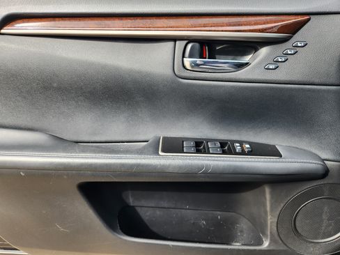 Used 2017 Lexus ES 350 Premium w/ Premium Package image 24