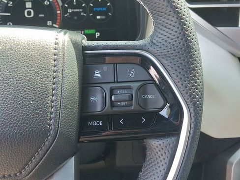 Used 2024 Toyota Tundra Capstone AWD/4WD image 23
