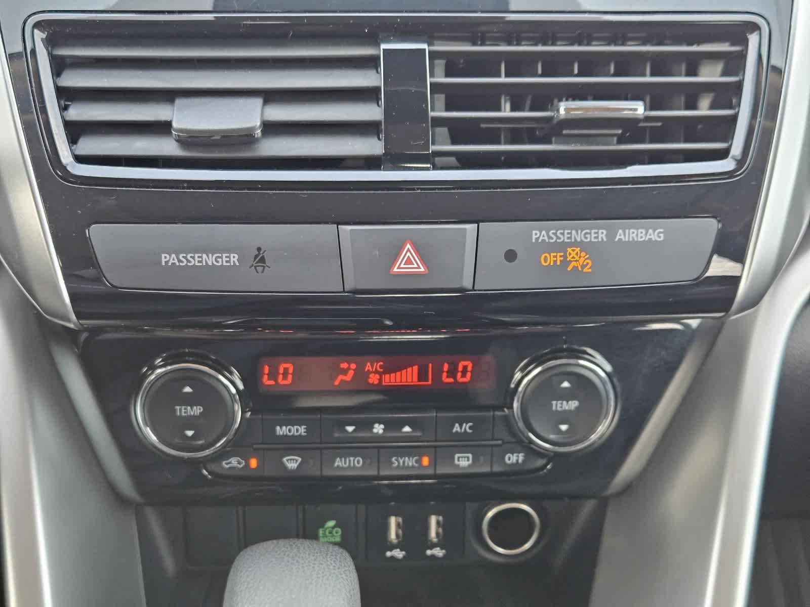 Used 2022 Mitsubishi Eclipse Cross SE FWD image 17