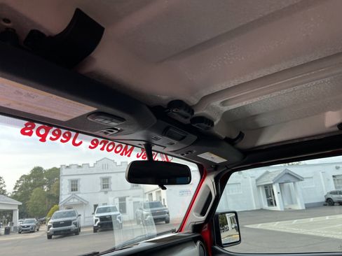 Used 2020 Jeep Wrangler Unlimited Sport image 15