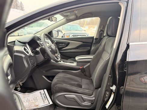 Used 2023 Nissan Murano S image 16