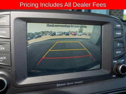 Used 2021 Hyundai Kona SEL FWD image 12