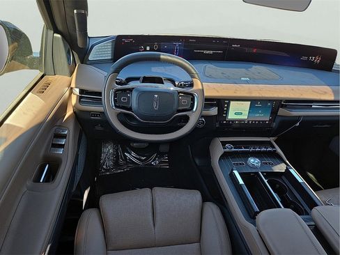 New 2026 Lincoln Navigator Black Label image 11